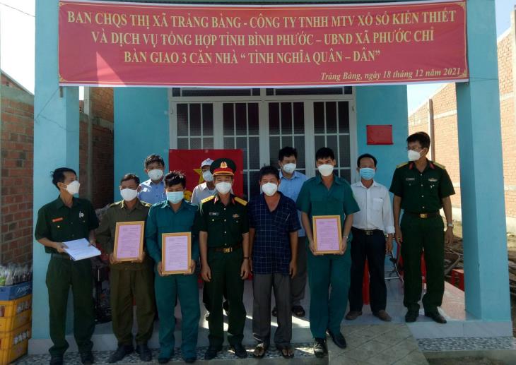 Thị xã Trảng Bàng trao tặng 3 căn nhà tình nghĩa quân-dân tại xã Phước Chỉ